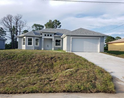 2504 37th Street SW, Lehigh Acres