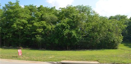 6815 N Myrtle Avenue, Gladstone