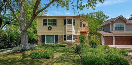 250 Sunset Drive, Wilmette