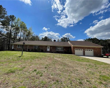 19728 Flatfoot Road, Dinwiddie