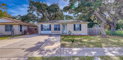 335 N Rife Street, Aransas Pass