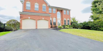 15222 Dalebrooke Dr, Bowie
