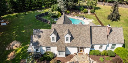 1167 W Valley Hill Rd, Malvern