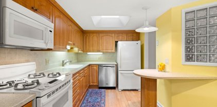 429 Place Ln Unit 429, Woburn