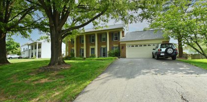 111 Hamilton Rd, Sterling