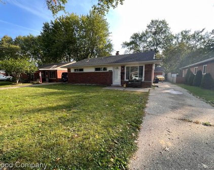 27784 Alger, Madison Heights