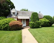 4 Grunauer Pl, Fair Lawn Boro image