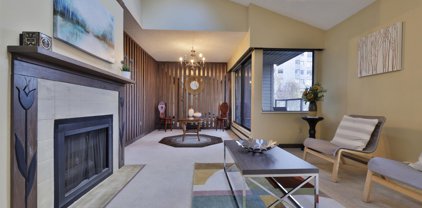 1340 Duchess Avenue Unit 403, West Vancouver
