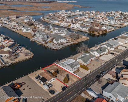 986 Capstan Drive, Forked River