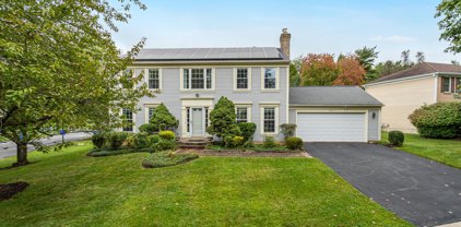 18917 Cross Country Ln, Gaithersburg