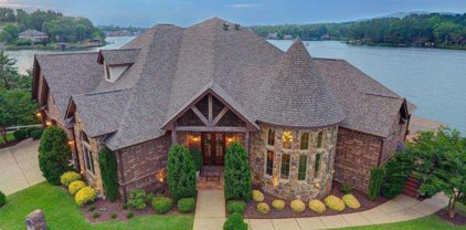 295 Sparling, Hot Springs