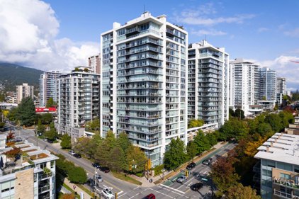 1320 Chesterfield Avenue Unit 804, North Vancouver