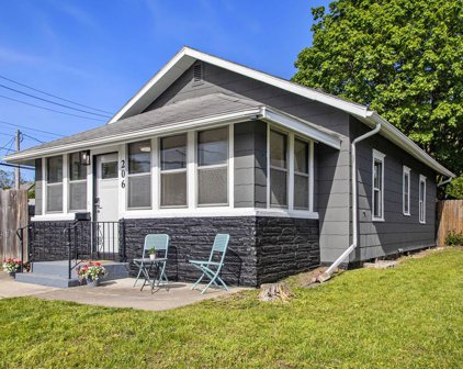 206 Meridian Street, Mishawaka