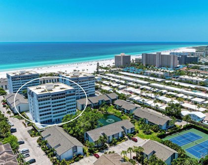 1125 W Peppertree Drive Unit 407, Siesta Key