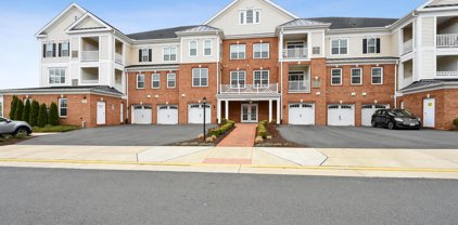 21025 Rocky Knoll Sq Unit #204, Ashburn