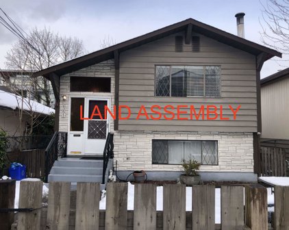 2351 Hawthorne Avenue, Port Coquitlam