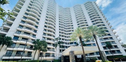 3300 Ne 191st St Unit #817, Aventura