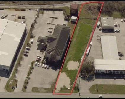 10175 Airline  Highway, St. Rose