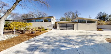 330 Crest  Avenue, Alamo