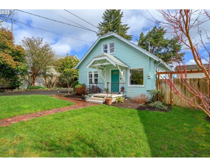 206 N SCHOOL ST, Newberg