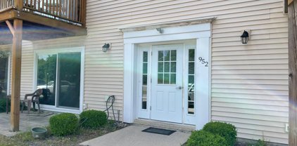 952 BLOOMFIELD VILLAGE Unit C, Auburn Hills