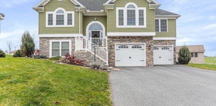 3 Osprey Way, Shippensburg