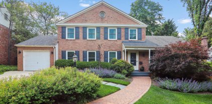 2408 Stratton Dr, Potomac
