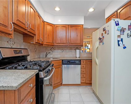 30 Stonegate  Drive Unit 1, New York