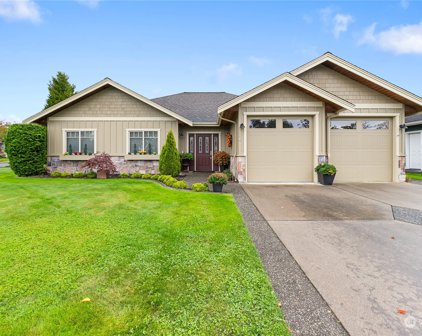 884 Hemlock Court, Lynden