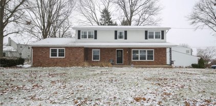 136 Blue Hill Lane, Fairlawn