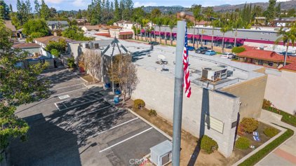 735 S Brea Boulevard, Brea