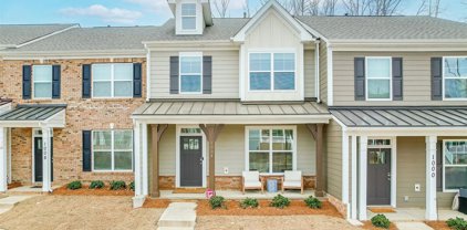 1004 Township  Parkway, Belmont