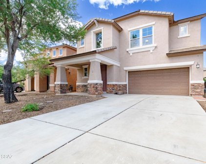306 W Calle Gota, Sahuarita