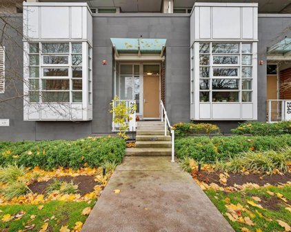 2530 Spruce Street, Vancouver