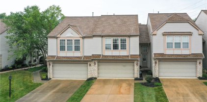 1405 Durham Drive, Broadview Heights