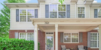 1969 Oxley Circle, Naperville