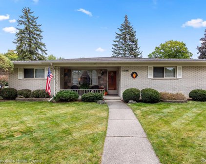 32108 WELLSTON, Warren