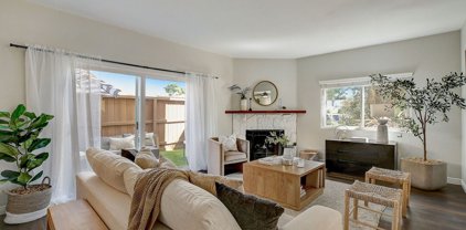2701  Voorhees Ave Unit 8, Redondo Beach