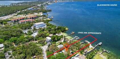 11 Bay Rd, Key Largo