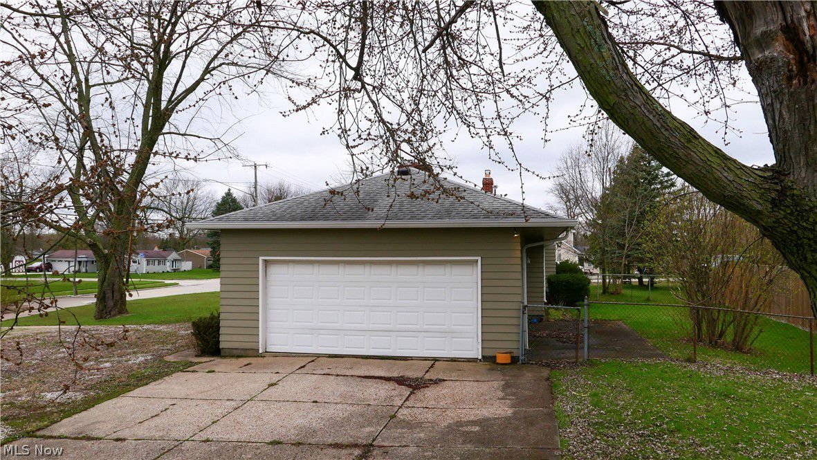 3681 Grafton Road, Brunswick, 44212