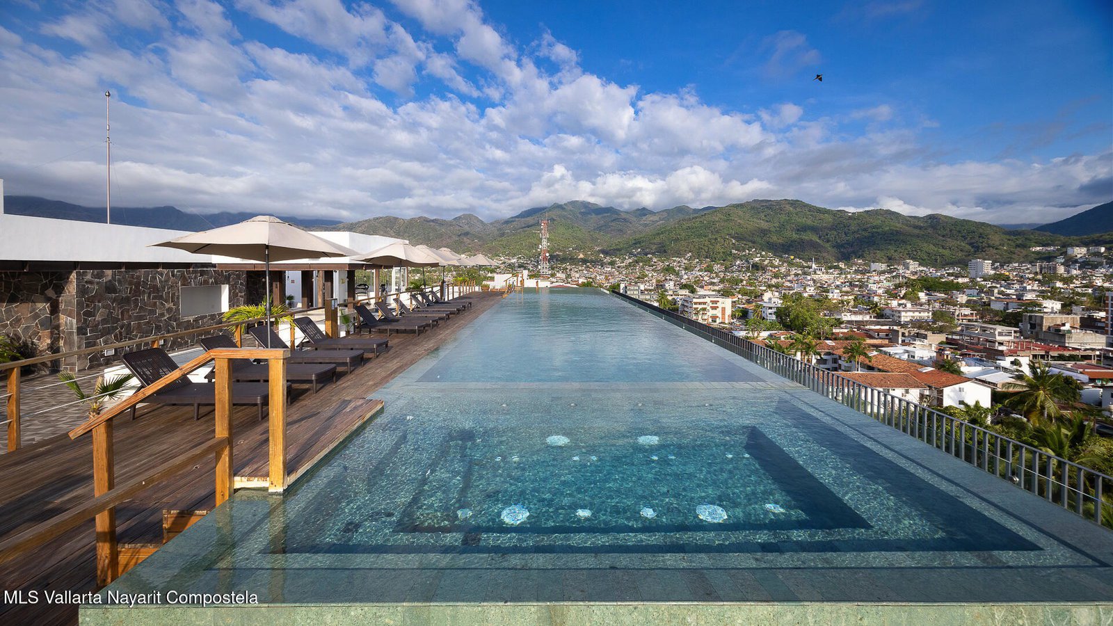 235 Milan Unit 401, Puerto Vallarta, JALISCO N/A — Versalles