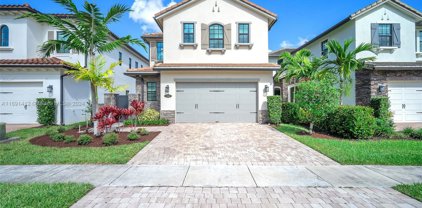 11847 Sw 13th Ct, Pembroke Pines