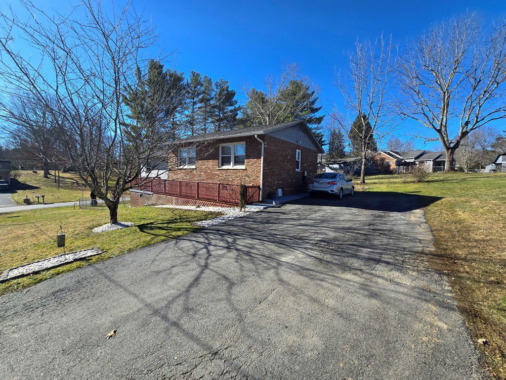 Real Estate For Sale Shady Spring WV MLS 86360 105 Simpkins Street