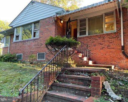 3127 Park Dr Se, Washington