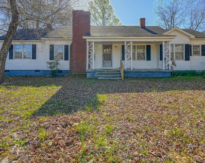 941 White Plains, Gaffney