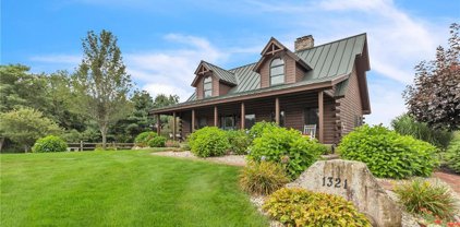 1321 Newgate Road, Suffield