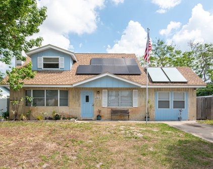 8615 Magnolia Drive, Seminole