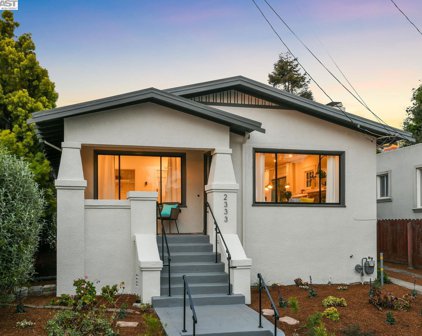 2333 Valley Street, Berkeley