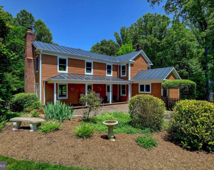 12231 Henderson Rd, Clifton
