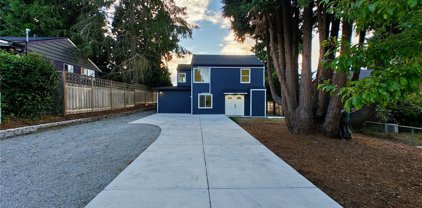 13045 8th Avenue S, Burien